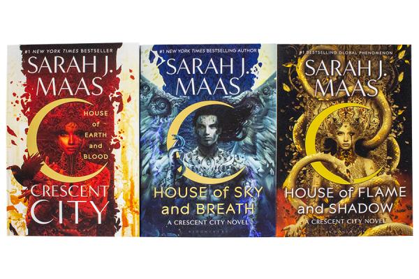 Crescent City 3-Book Box Set (House of Earth and Blood/House of